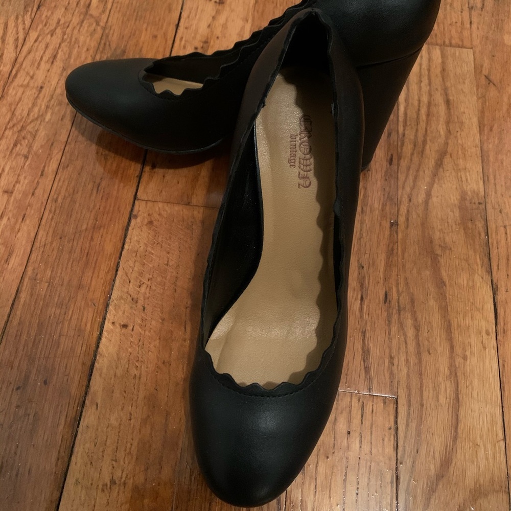 Crown vintage shoes